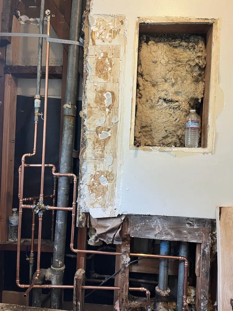 Slide of Everflow Plumbing