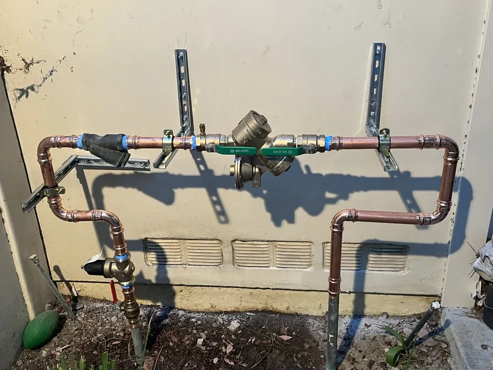 Slide of Everflow Plumbing