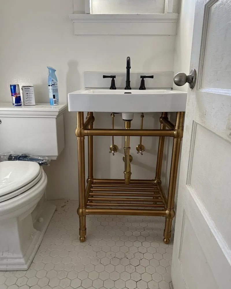 Slide of Everflow Plumbing