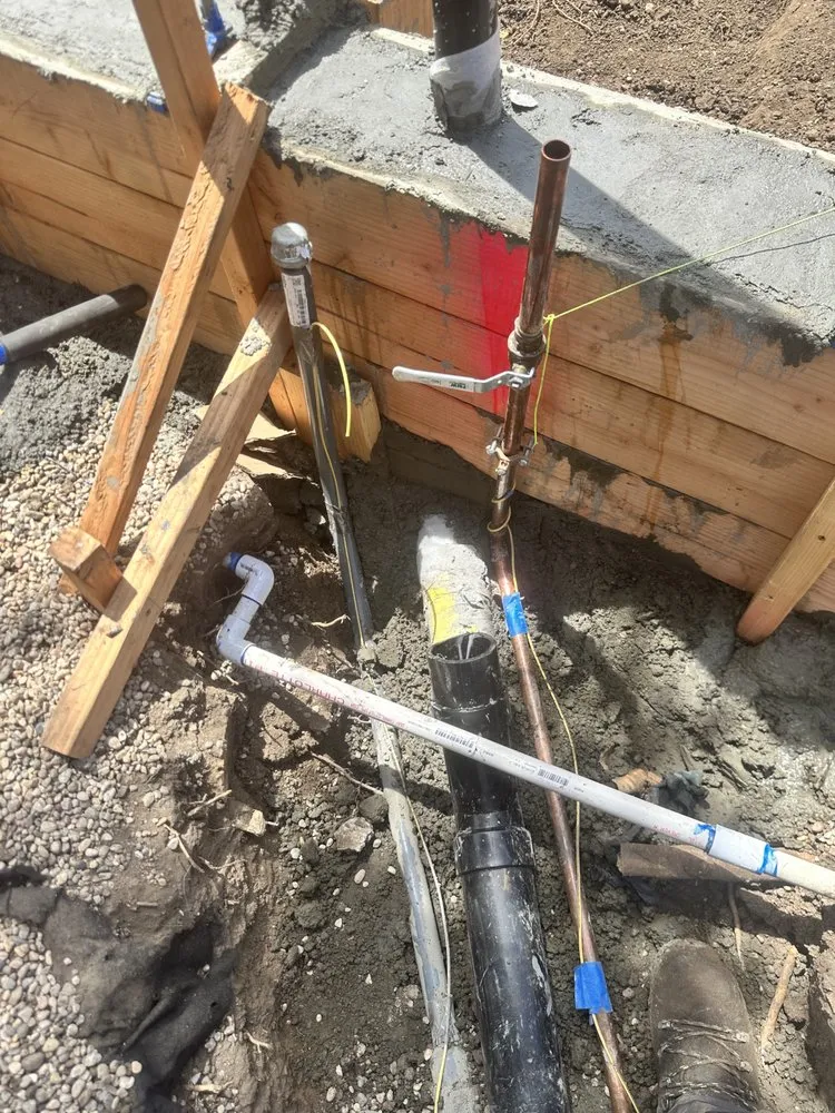 Slide of Everflow Plumbing