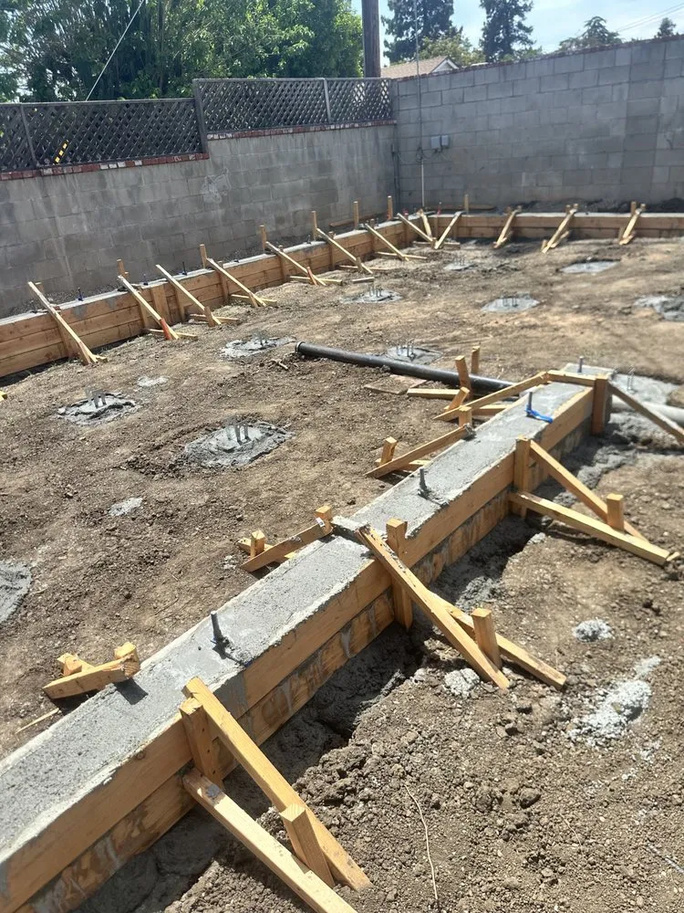 Slide of Everflow Plumbing