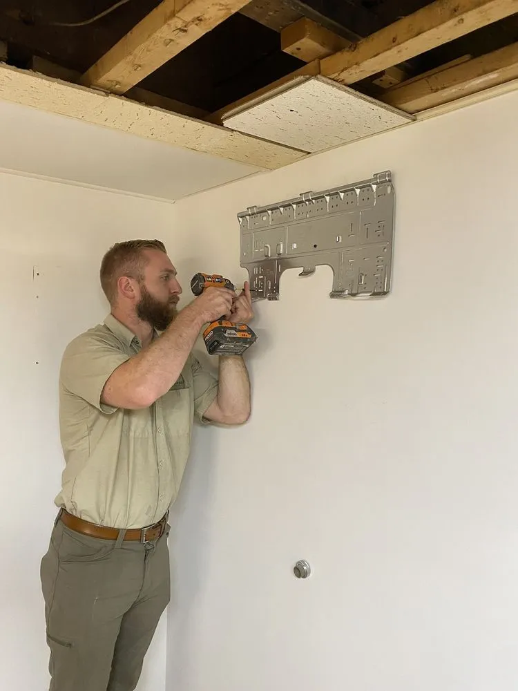 Slide of Evergreen Heating and Air