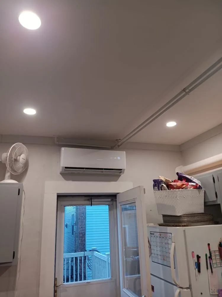 Slide of Evergreen Heating And Cooling