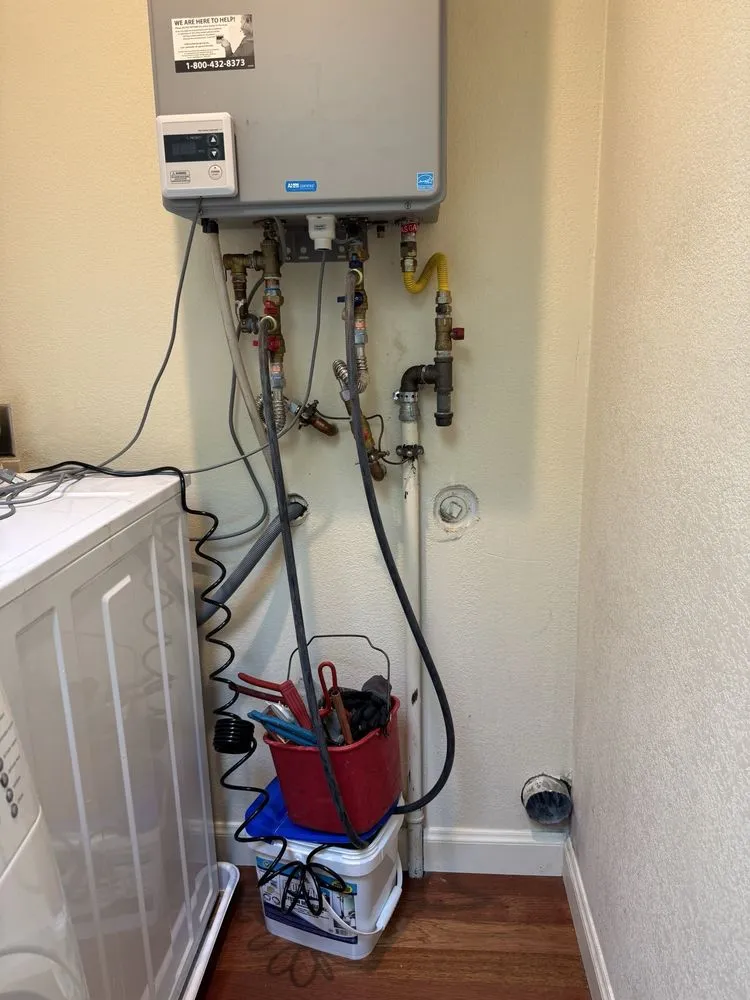 Slide of Everlast Plumbing