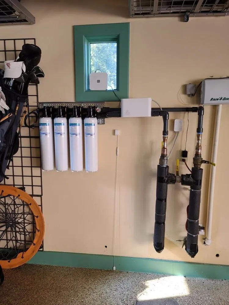 Slide of Everybody Needs A Handyman