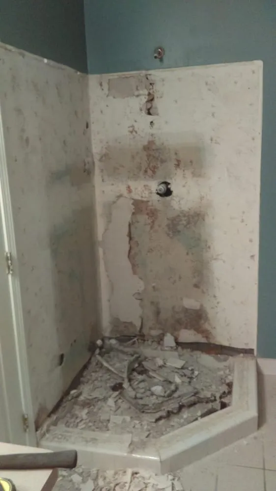 Slide of Everyone's Plumbing & Handyman Services