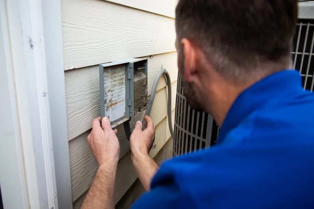 Slide of Expert Services - Salt Lake City