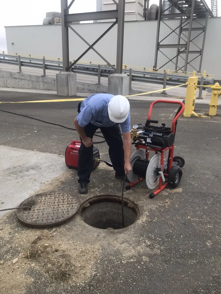 Slide of Express 24 Hr Plumbing and Drain