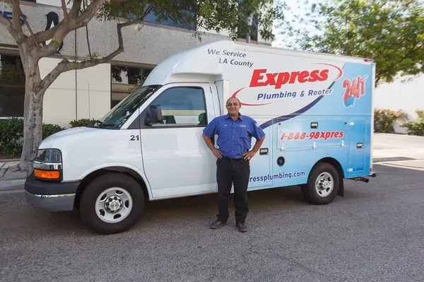 Express Plumbing & Rooter Logo