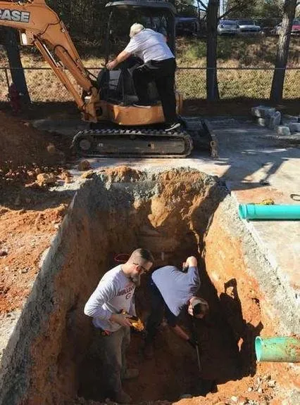 Slide of Express Plumbing & Septic