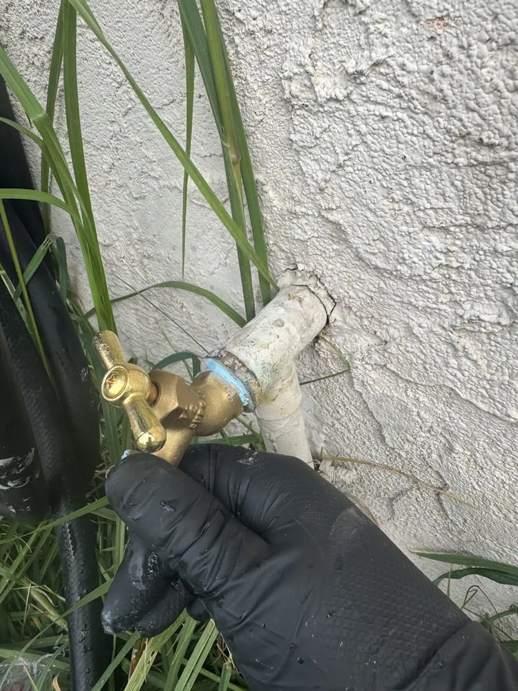 Slide of Express Rooter And Leak Detection