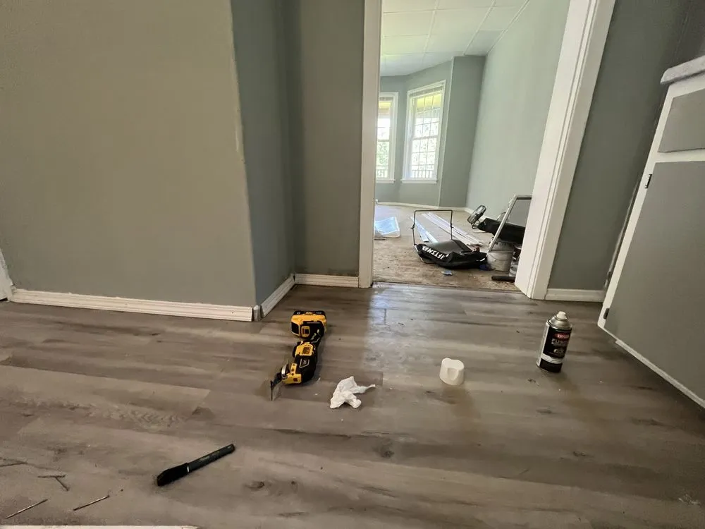 Slide of Extra Hands