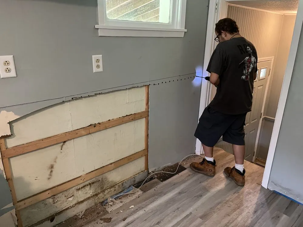 Slide of Extra Hands