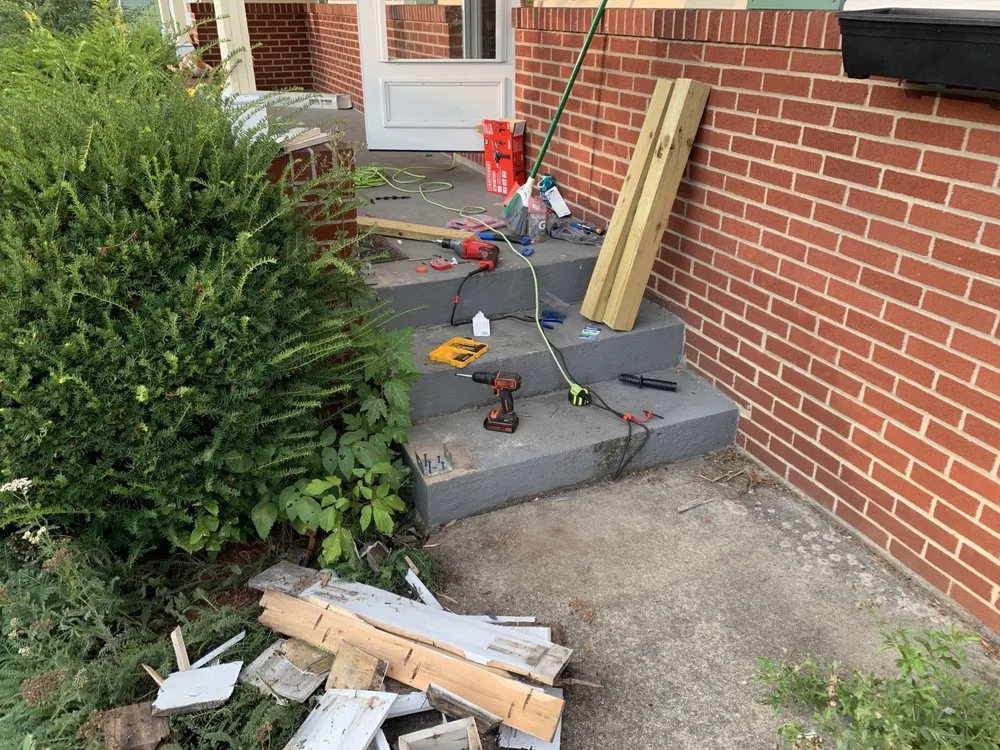 Slide of Extra Hands