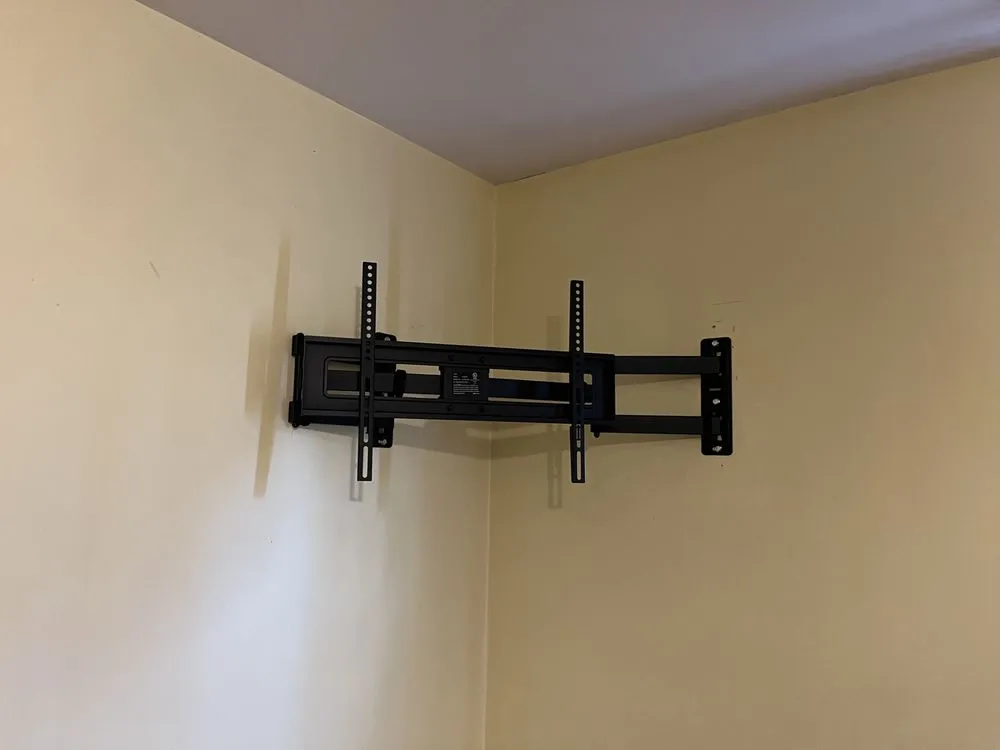 Slide of Extra Hands