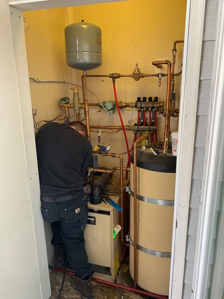 Slide of Extreme Heating and Air