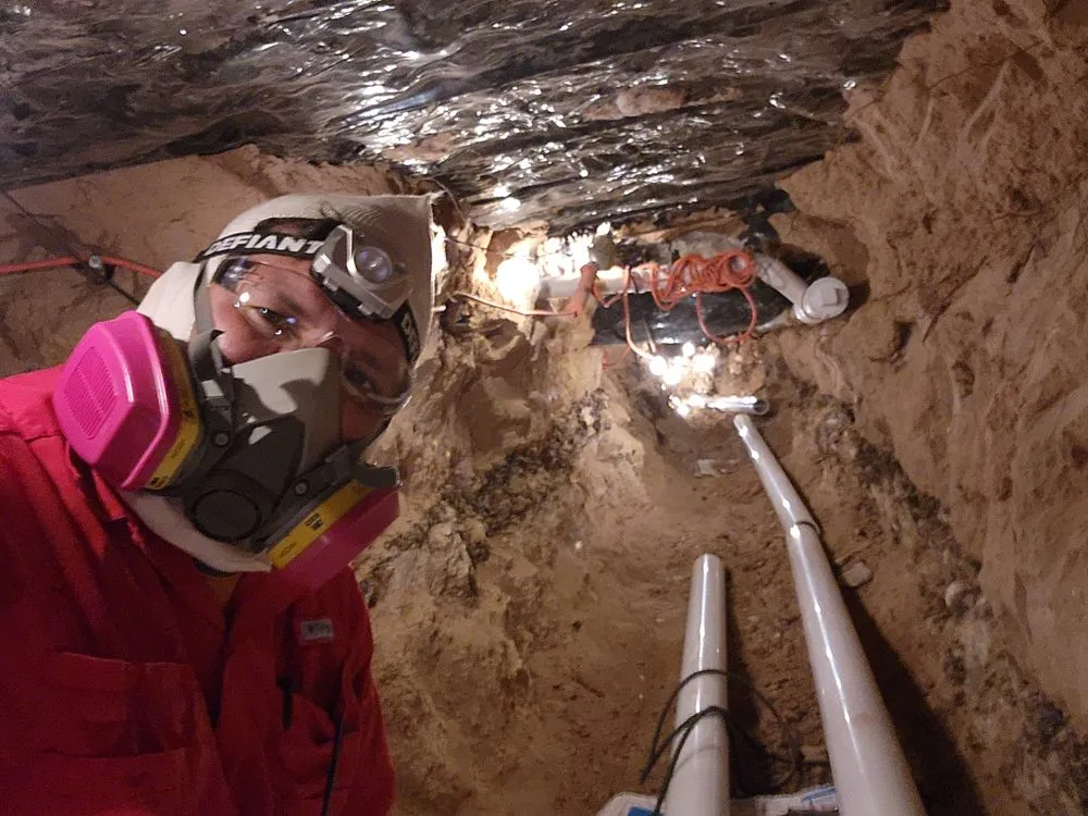 Slide of Extreme Hydro Jetting & Pipe Inspection