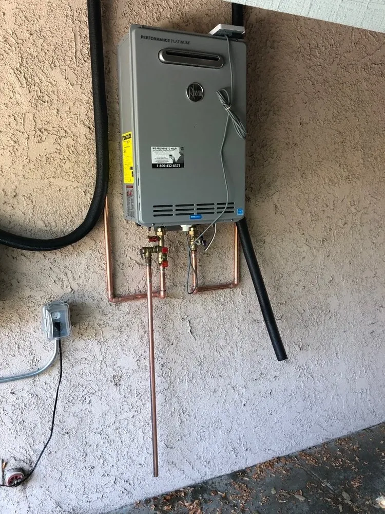 Slide of Extreme Plumbing and Rooter