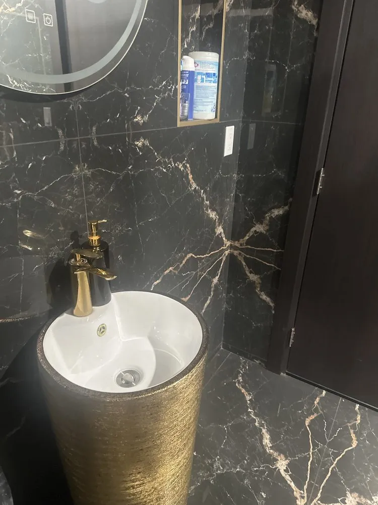 Slide of Extreme Plumbing and Rooter