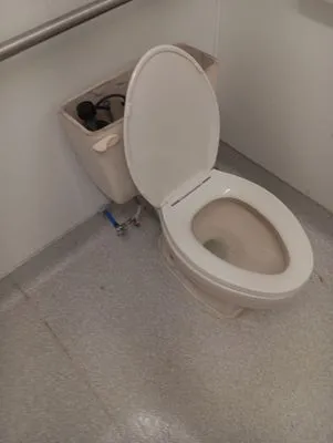 Extreme Plumbing Logo