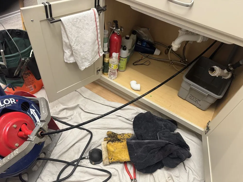 Slide of EZ Plumbing & Drains