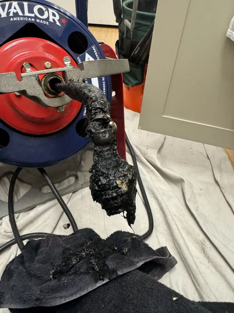 Slide of EZ Plumbing & Drains