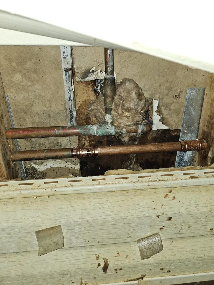 Slide of EZ Plumbing and Handy Services