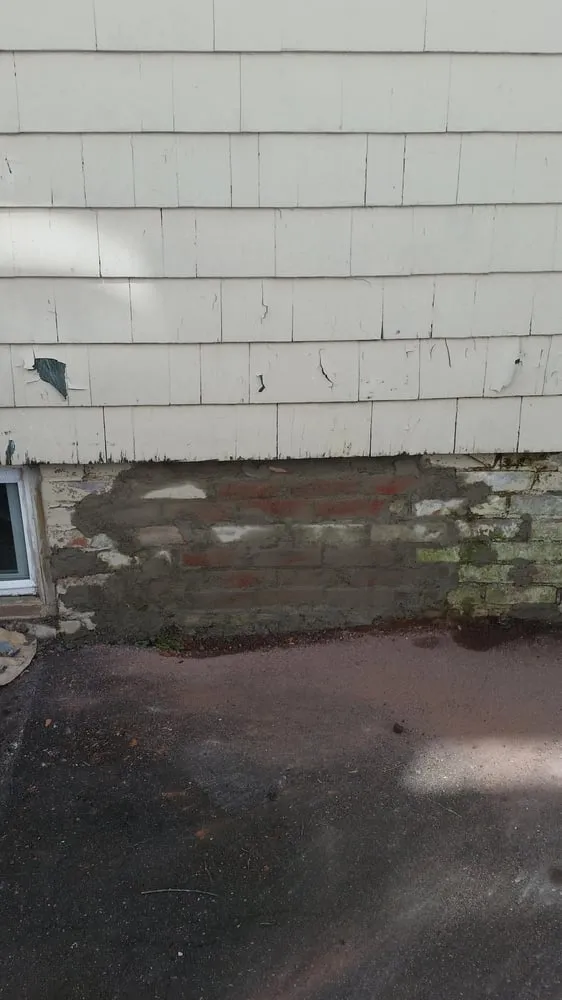 Slide of Ez Service And Maintenance Contractors