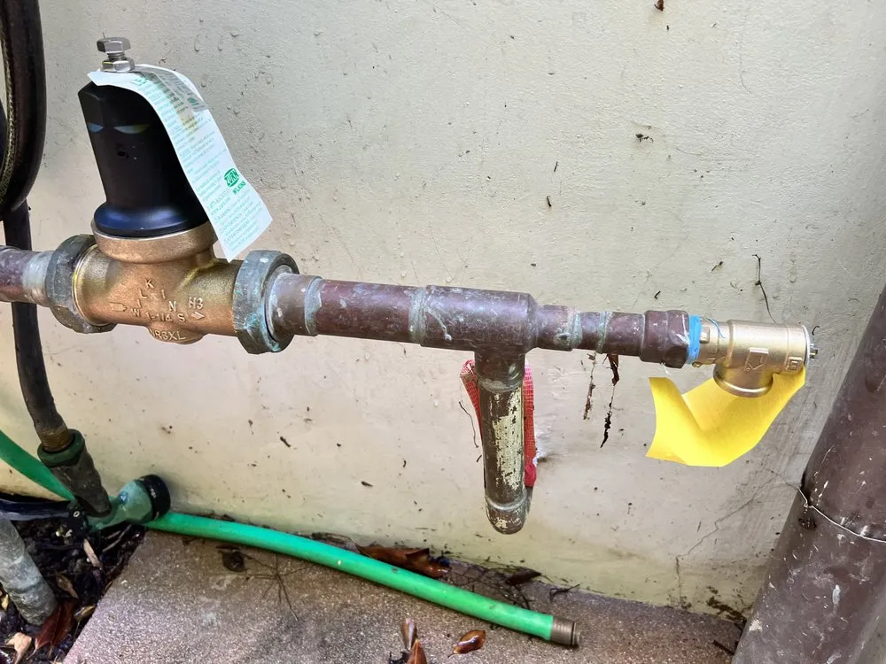 Reliable emergency plumbing service in San Fernando Valley, CA - EZPLUMBING