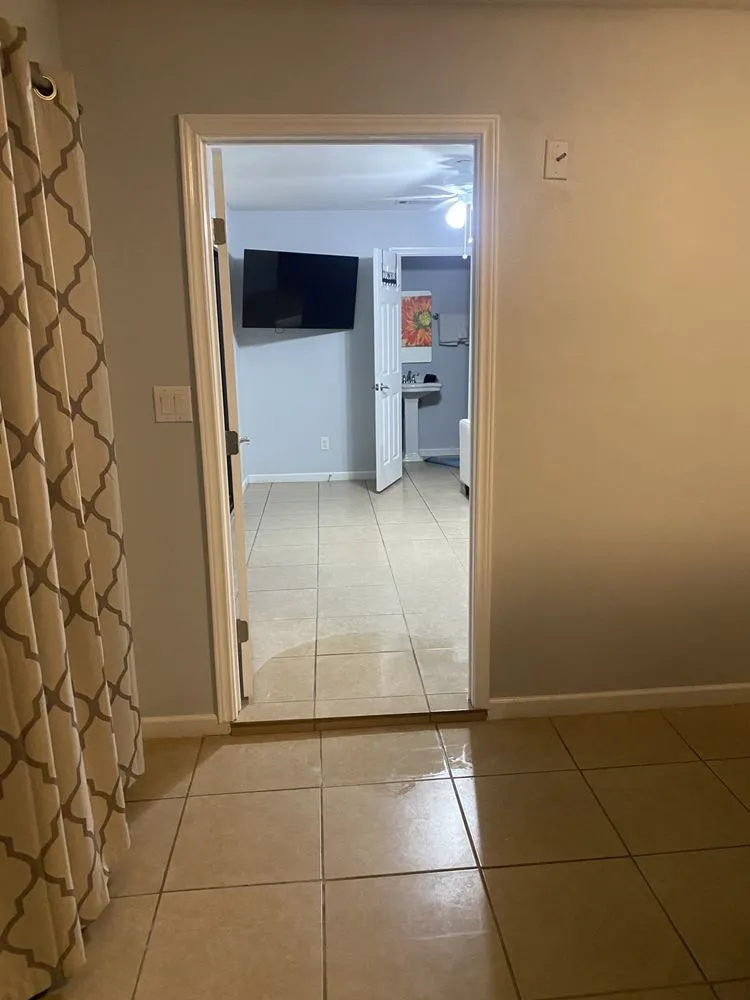 Slide of EZ's Home Source