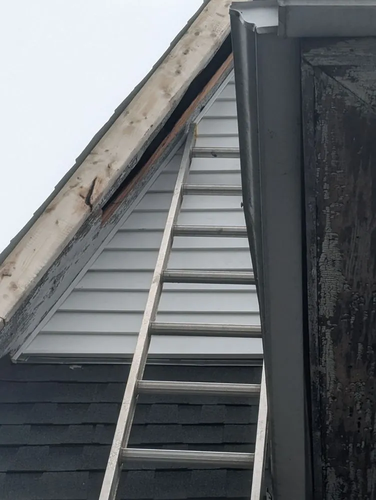 Slide of F & F Home Improvement