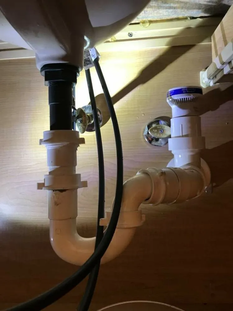 Slide of F & R Plumbing