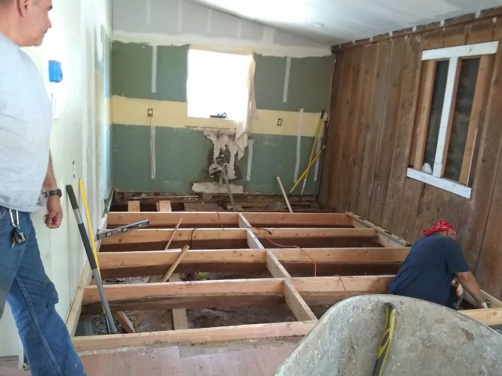 Expert emergency plumbing for homes in Riverside, CA by Fab Handyman Services