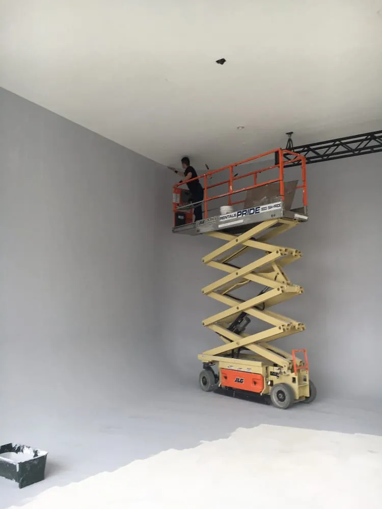 Slide of Fabian Construction