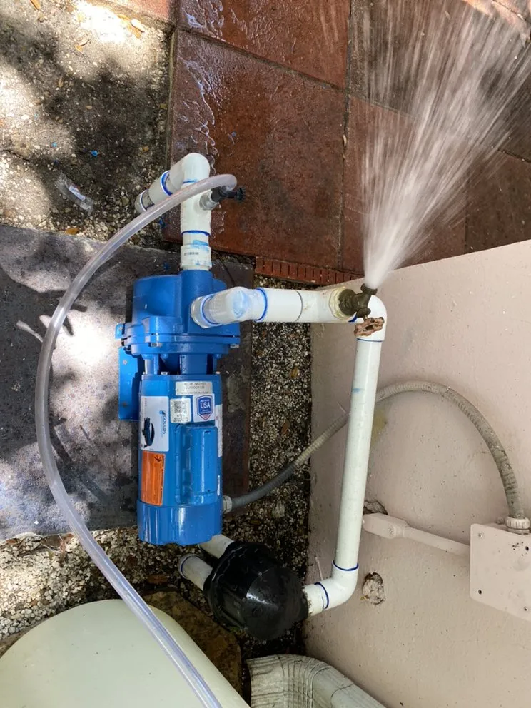 Slide of Fadragas Water Pump