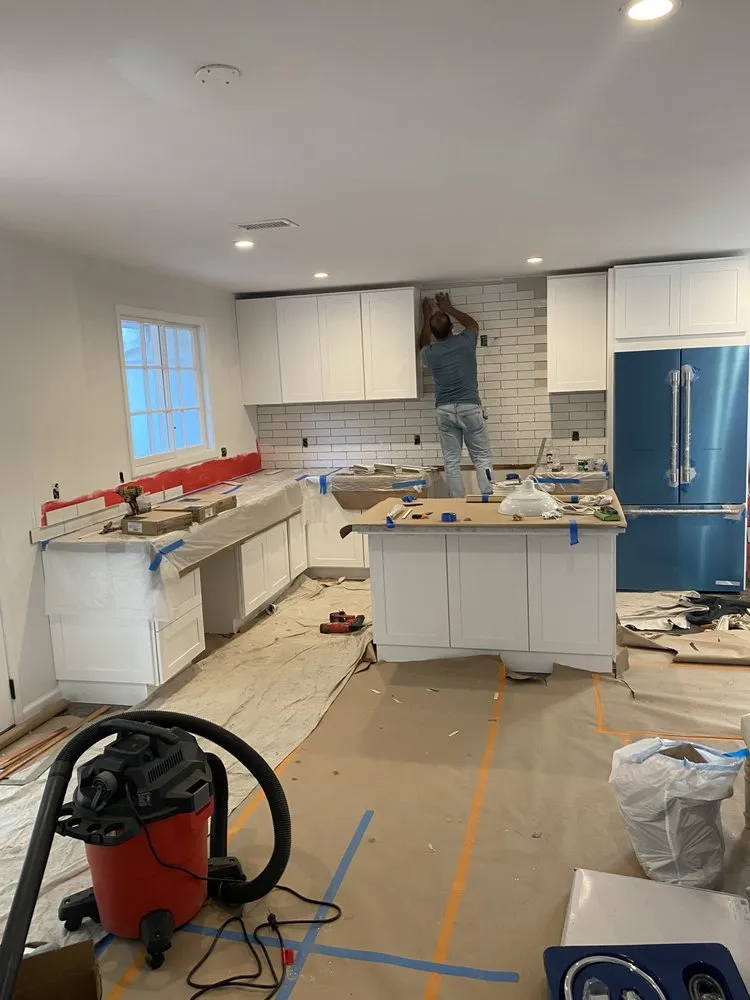 Slide of Famaul Construction