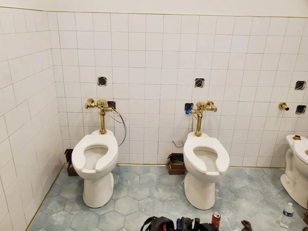 Slide of Familia Plumbing