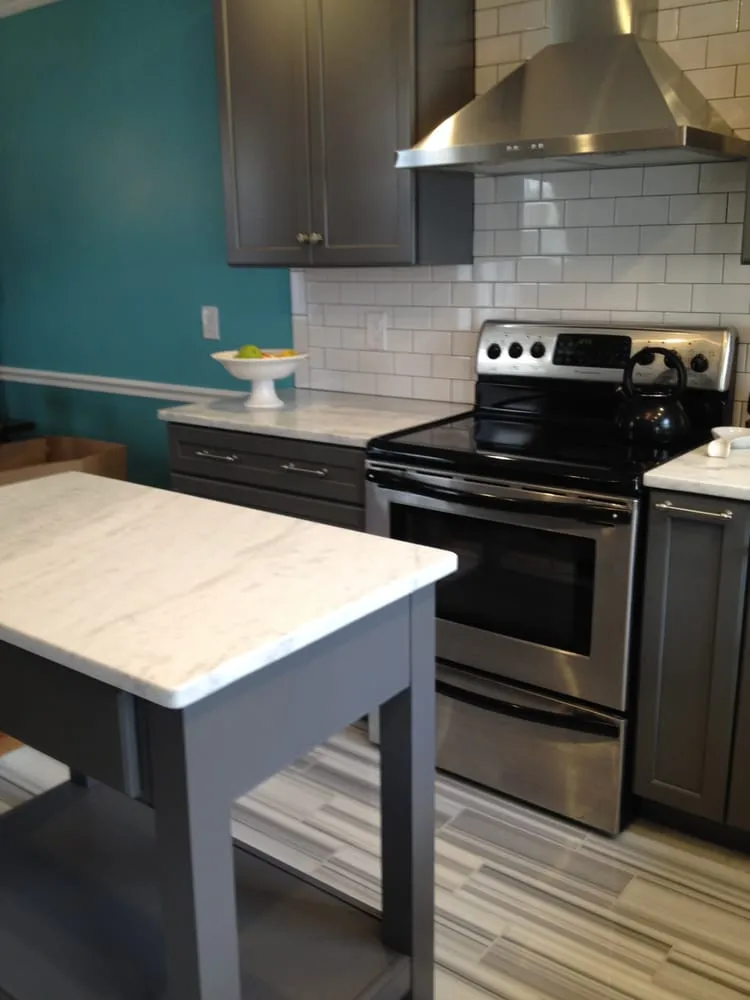 Slide of Family & Friends Builders