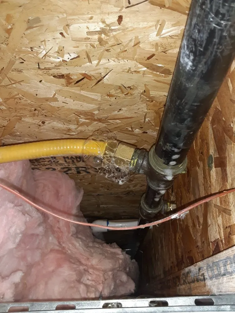 Slide of Farfan Handyman