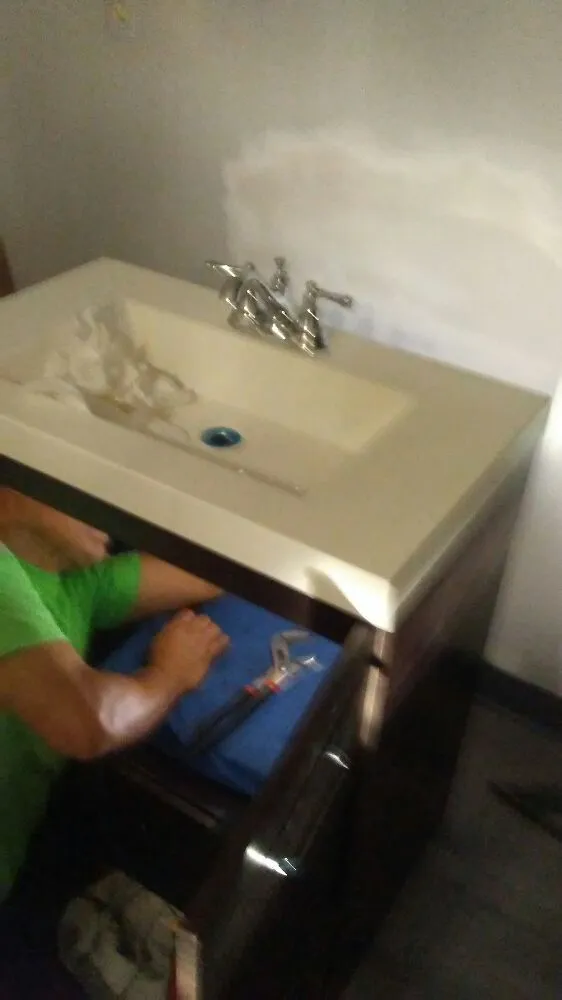 Trusted emergency plumbing experts serving Farmington Hills, MI - Farmington Maintenance