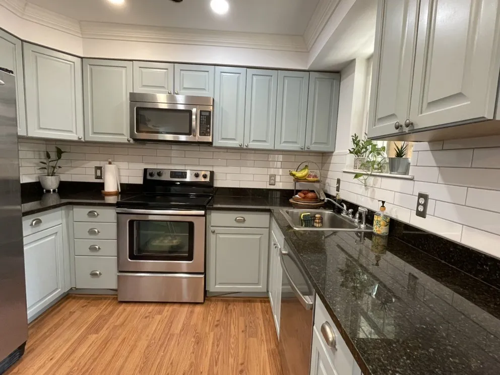 Slide of Fast Contractor