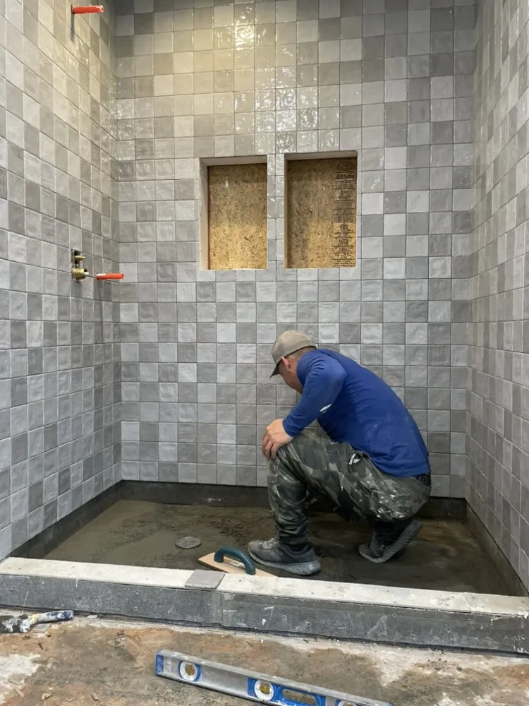 Slide of Fast Contractor