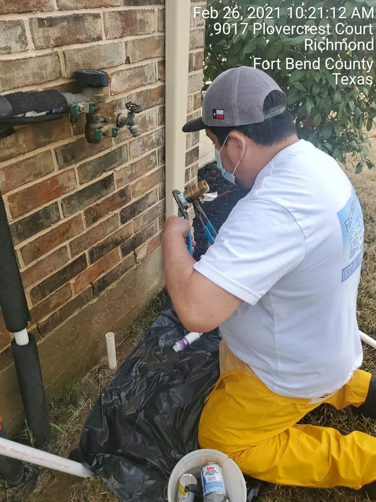 Expert emergency plumbing service in Sugar Land, TX - Fast Home Services