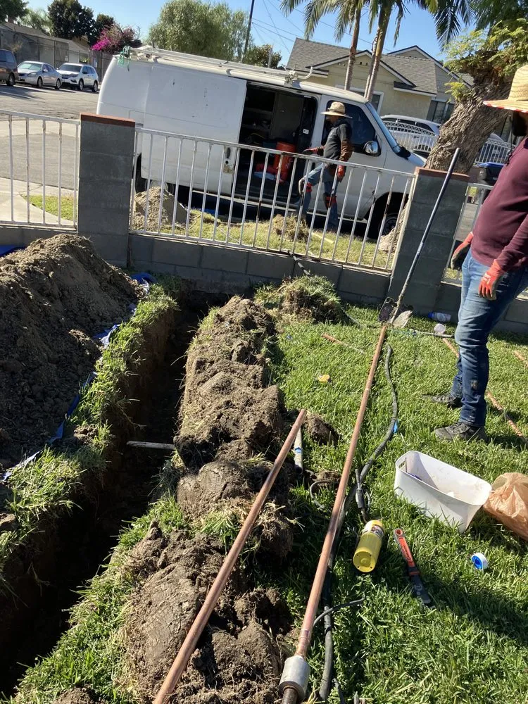 Reliable pipe repair in Paramount, CA by Fast Pro. Plumbing