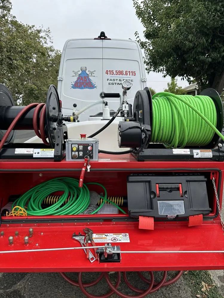 Slide of Fast Response Plumbing & Rooter