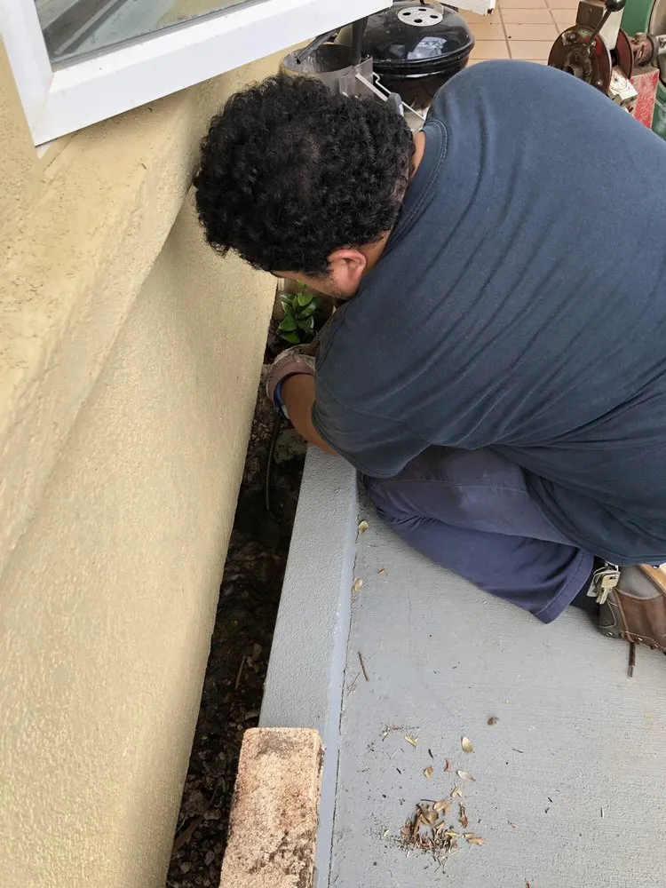 Expert drain cleaning for homes in Honolulu, HI by Fast Rooter Plumbing