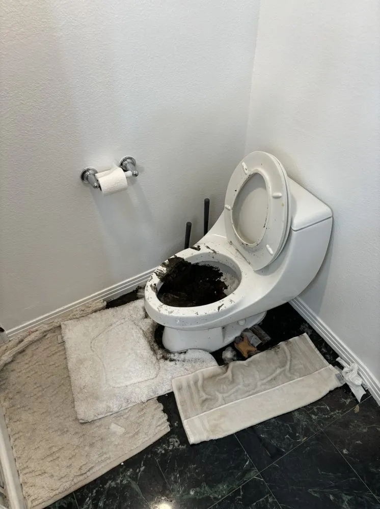 Affordable pipe repair for homes in Los Angeles, CA by Fastflow Sewer & Drains