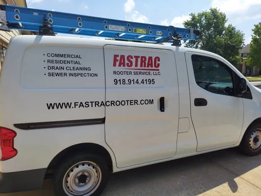 Fastrac Rooter Service Logo
