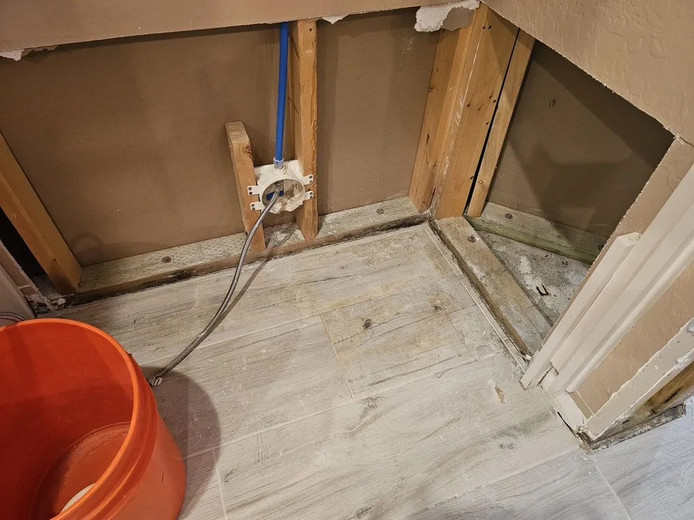 Slide of FDM Restoration & Construction