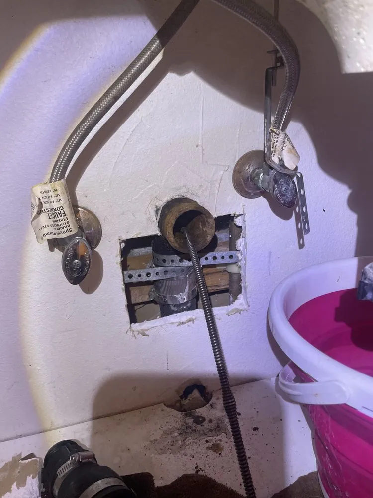 Slide of Felik’s Plumbing Services